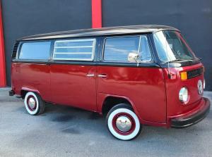 1973 Volkswagen Bus Freshly Restored Limo Bus