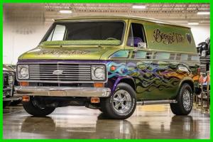 1975 Chevrolet G10 Boogie Van 350 V8 Automatic