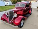 1934 Ford Tudor 350 Automatic