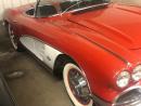 1961 Chevrolet Corvette Convertible 283 V8