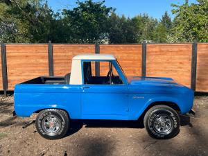 1966 Ford Bronco Clean Title 6 Cylinders Manual