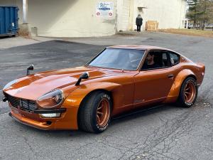 1972 Datsun 240Z resto mod pandem rocket bunny wide body