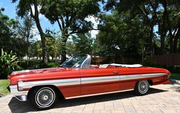 1961 Oldsmobile Starfire Convertible 394ci Automatic