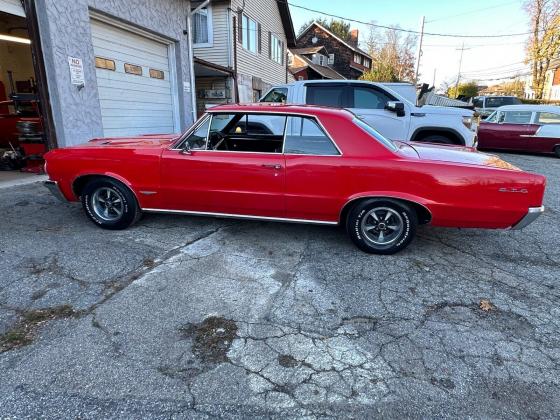 1964 Pontiac GTO PHS Title Clean v8 Engine