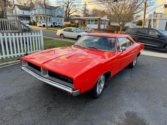 1968 Dodge Charger 318 automatic column shift