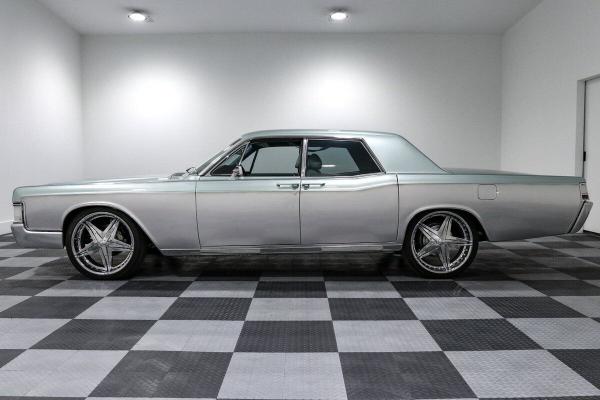 1969 Lincoln Continental Green Sedan 460 V8 Engine