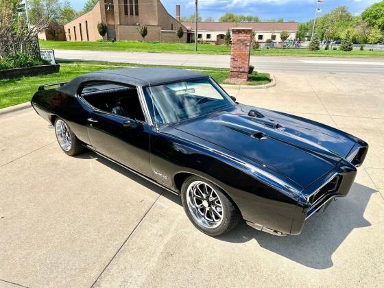 1969 Pontiac GTO Coupe Automatic 6 0 Liter V8