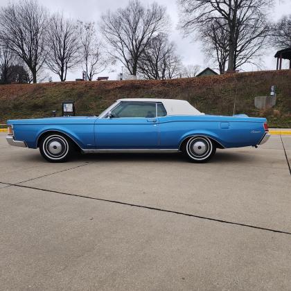 1971 Lincoln Continental Mark III Gasoline Fuel Rear Wheel Drive