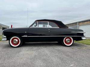 1951 Ford Custom 3 speed manual transmission