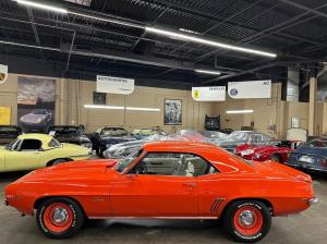 1969 Chevrolet COPO Camaro Clone 427 engine 5 speed Camaro