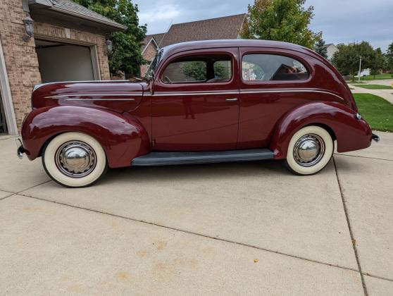 1939 Ford Tudor HIGH QUALITY RESTORATION Flat Head V8 Manual