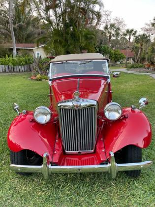 1950 MG TD SERIES Manual Convertible