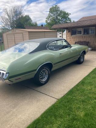 1970 Oldsmobile Cutlass Automatic Transmission Coupe