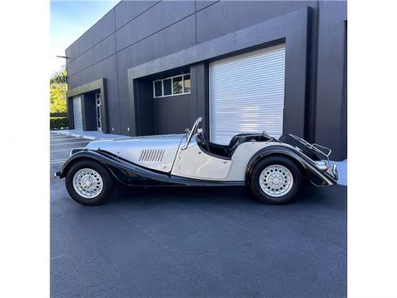1971 Morgan Plus 8 V8 Engine Manual Transmission