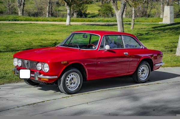 1974 Alfa Romeo GTV The 2 0L Twin Cam Inline Four cylinder engine