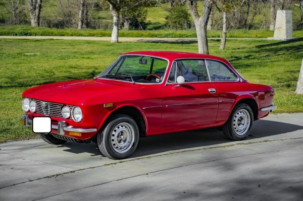 1974 Alfa Romeo GTV The 2 0L Twin Cam Inline Four cylinder engine