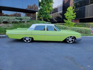 1961 Mercury Meteor lowrider 351 Cleveland Engine