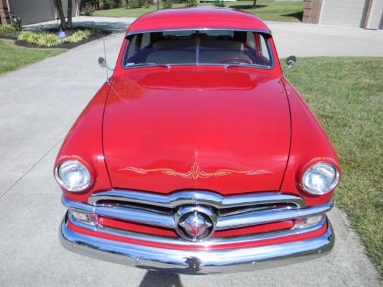 1950 Ford Custom 2 Door Sedan