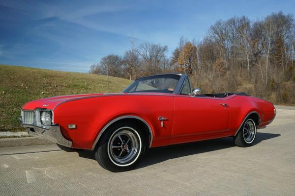 1968 Oldsmobile Cutlass Convertible S