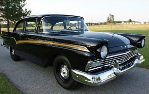 1957 Ford Custom 300 Deluxe